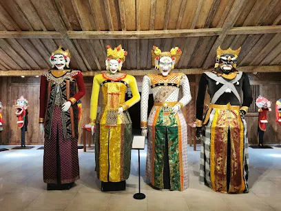 Setia Darma House Of Mask And Puppets