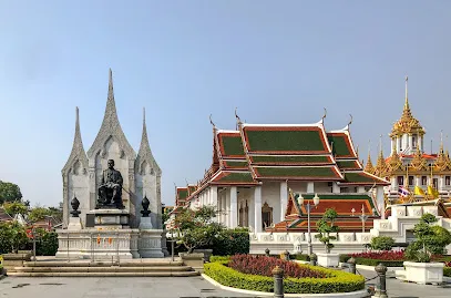 Statue Of King Rama Iii, Halal-Friendly Things to Do in Bangkok | Have ...