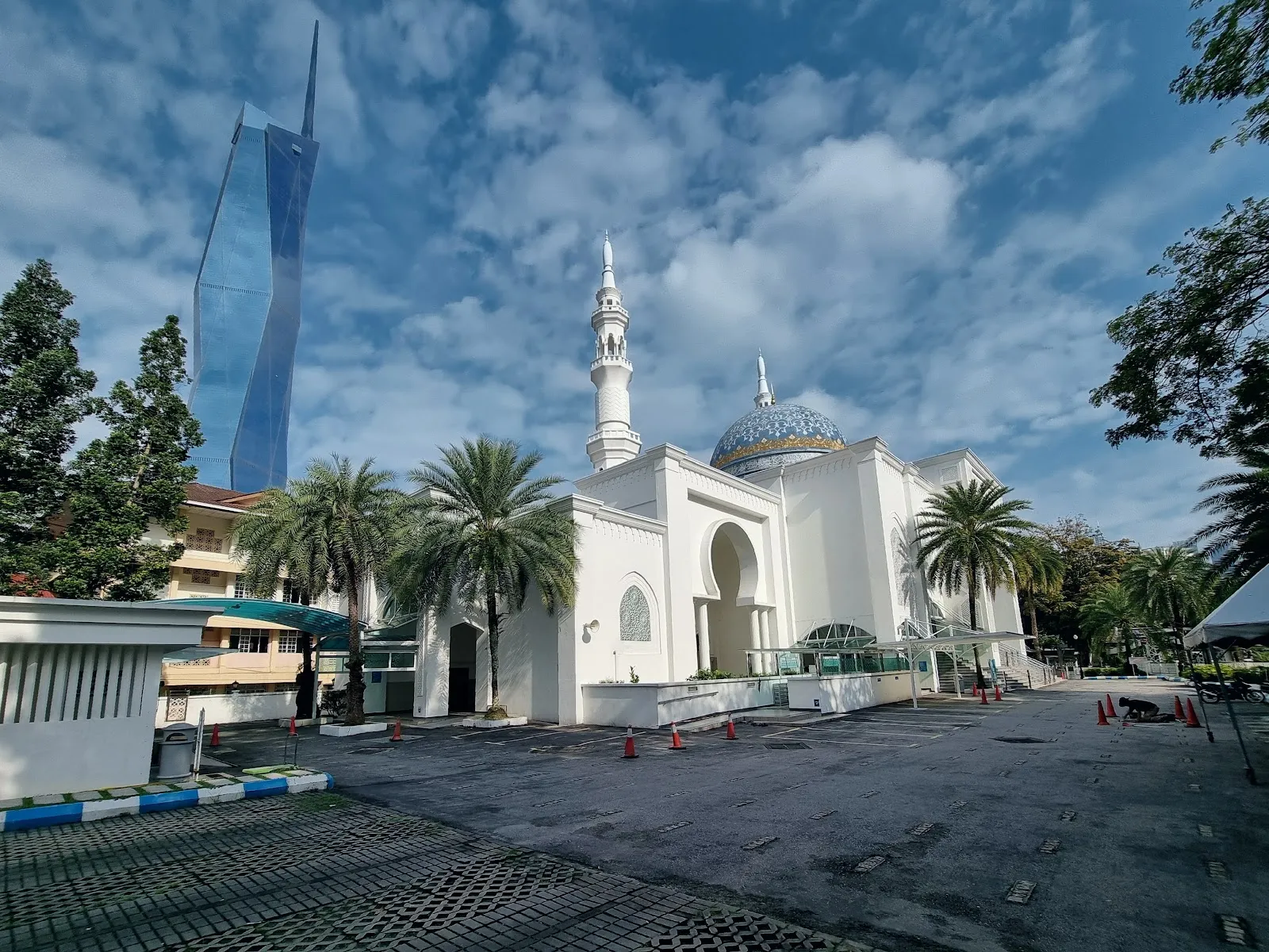 Masjid Al-Bukhari