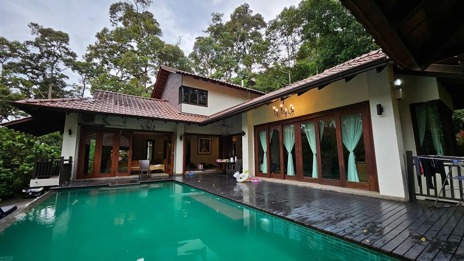 Gerimis Senja Villa