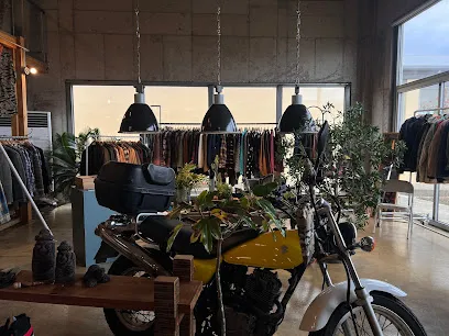 아날로그타운 (Treasure Island Gallery)