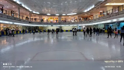 Sky Rink Ta Skyrink Jakarta - Mall Taman Anggrek, Halal-Friendly Things to Do in ...