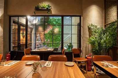 Orka Restaurant, Bar & Cafe