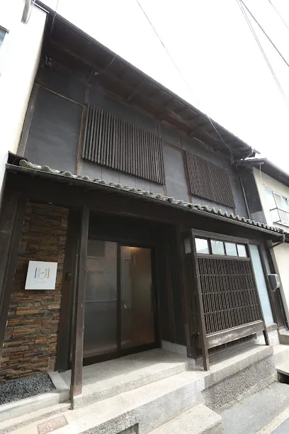 ハンドインハンド Okayama Korakuen -Izushi-