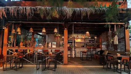 Bubbles Bar & Restaurant