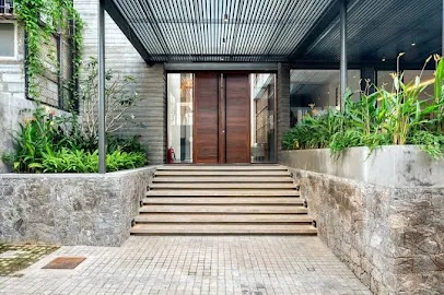 Taprobane House