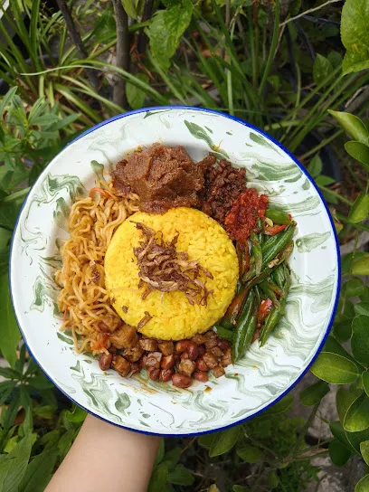 V House - Warung Makan Vegetarian