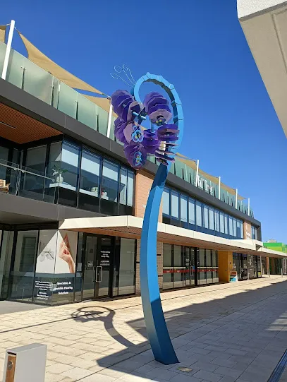 Welwyn Avenue Shopping Centre