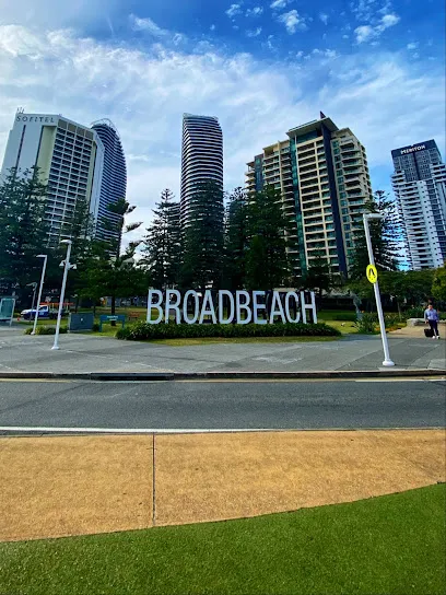 Broadbeach Sign, Halal-Friendly Things to Do in Gold Coast | Have Halal ...
