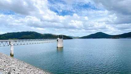 Hinze Dam