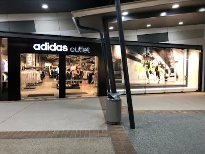 Adidas Factory Outlet Gold Coast Harbourtown
