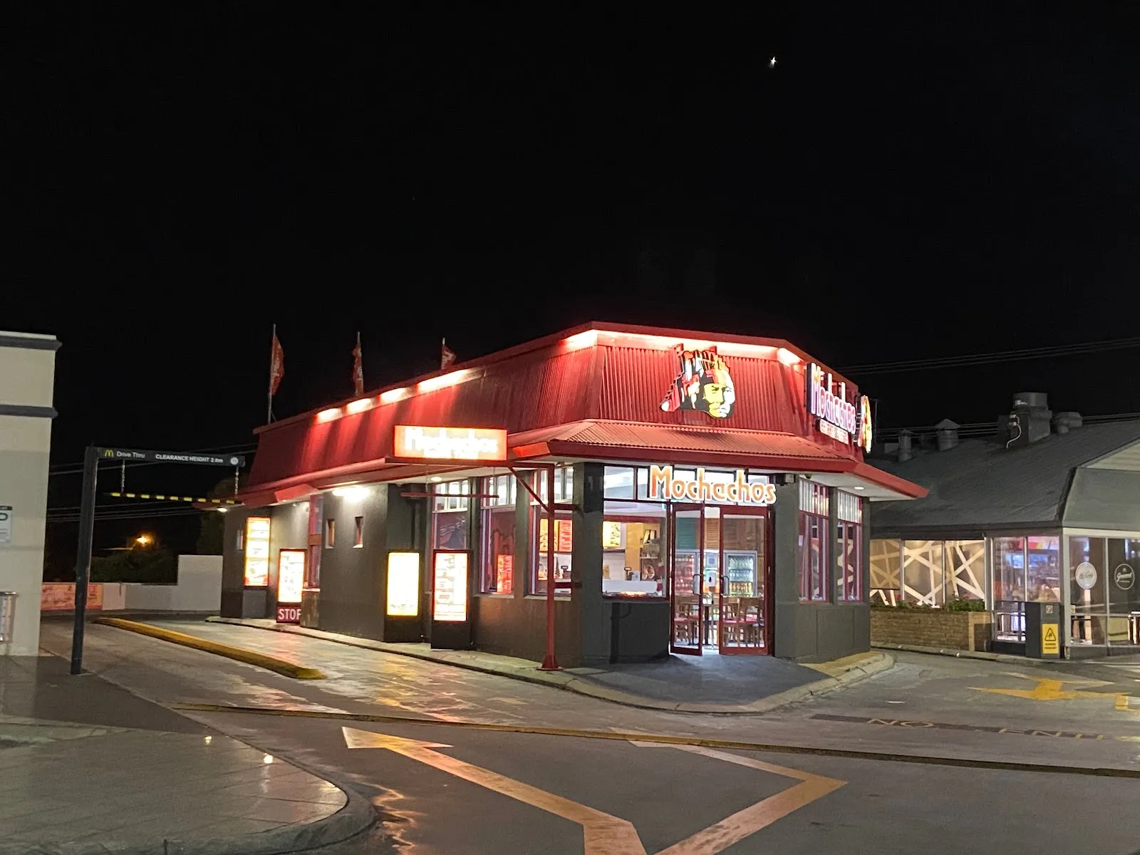 Mochachos, Warwick