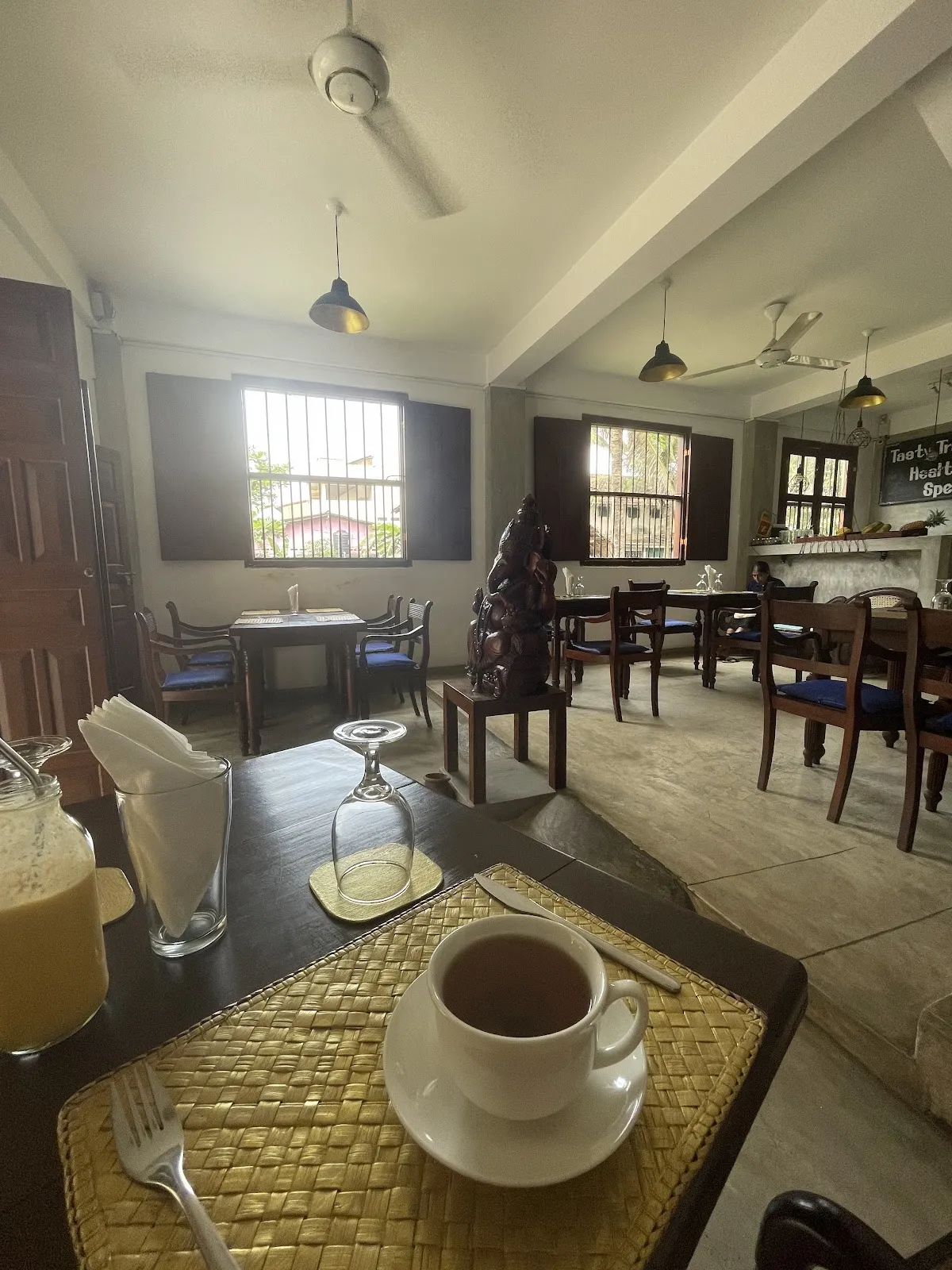 Aroma Restaurant, Galle Rd