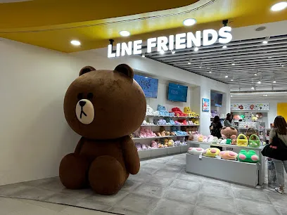 Line Friends Pop-Up Store @ Apm