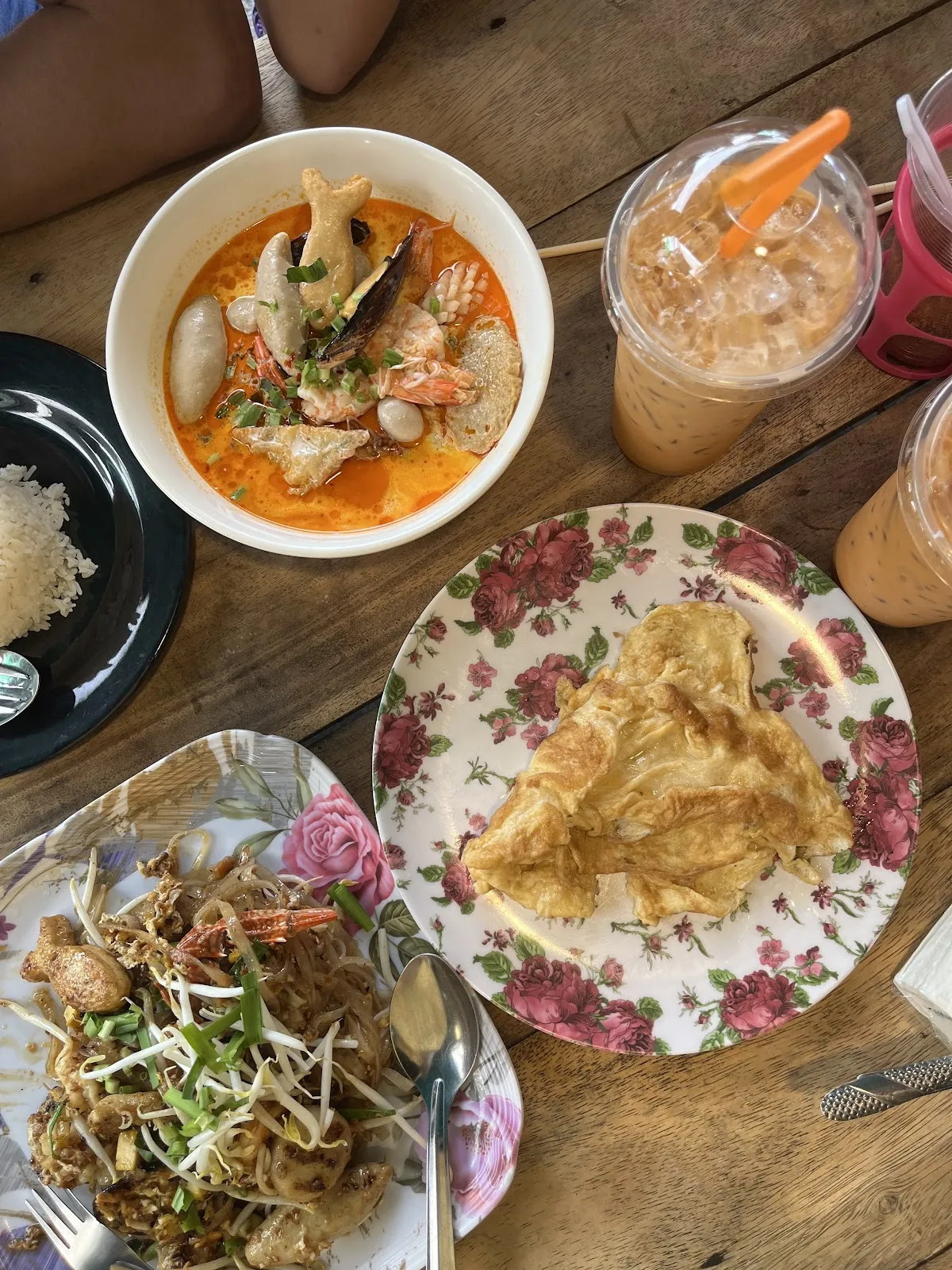 Madenah Halal Noodle Food