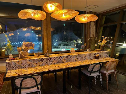 Ssong Thai Jeju