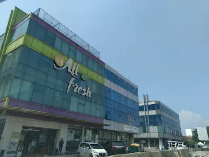 Kelapa Gading Square - Mall Of Indonesia