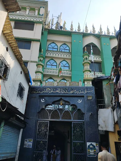 Sunni Madina Masjid, Andheri West