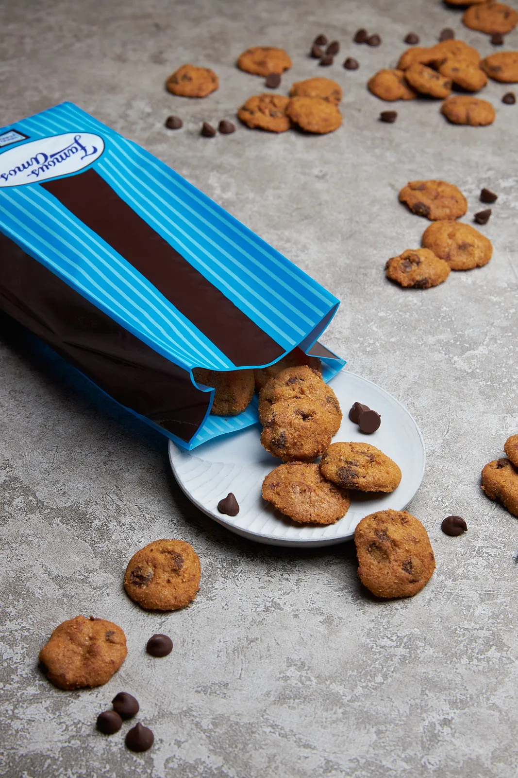 Famous Amos