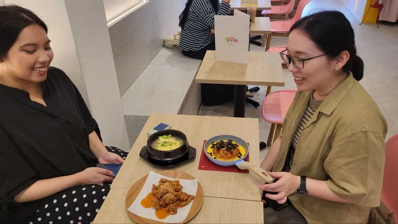 Café BomBom in Singapore