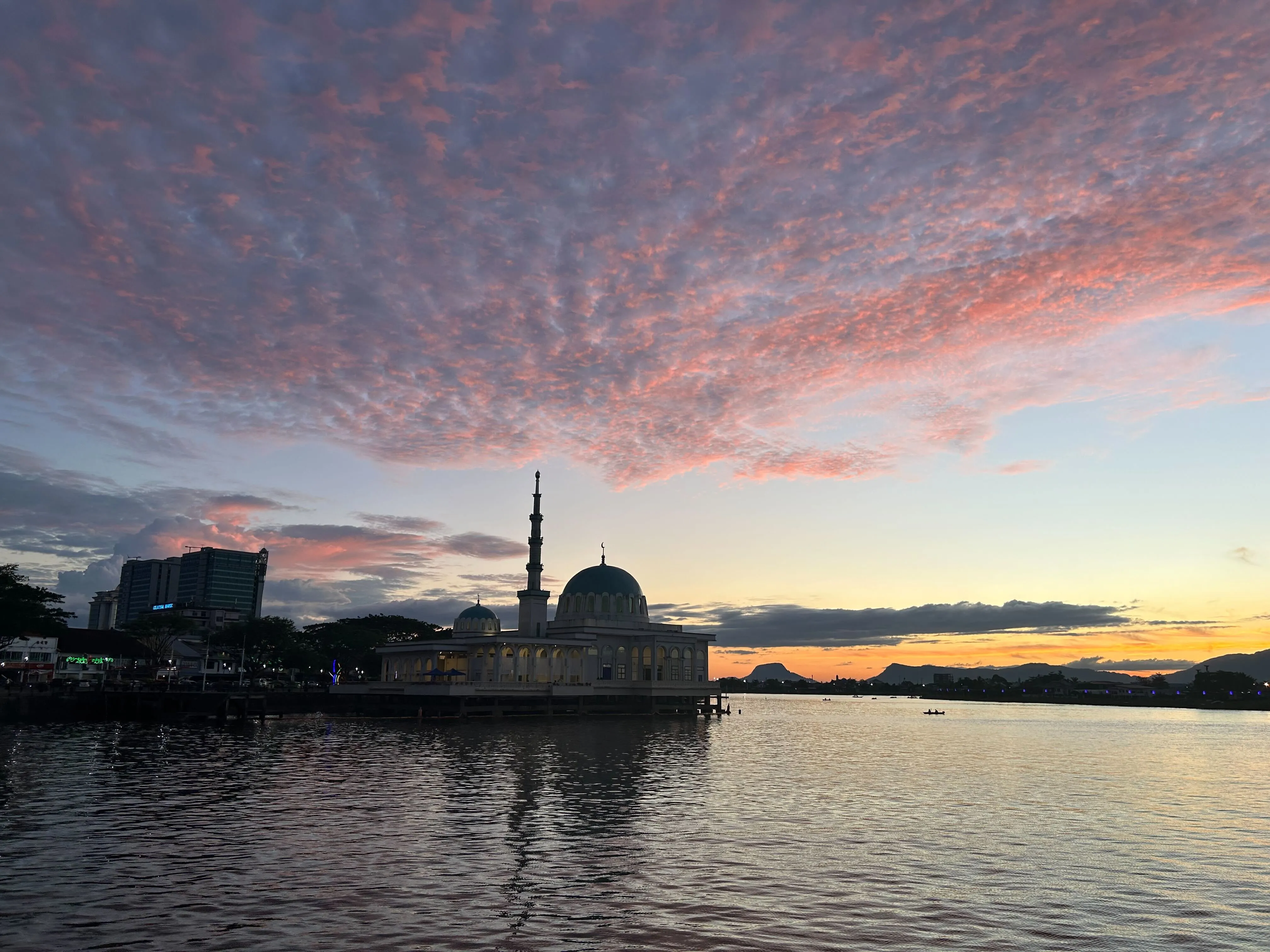 4-Day, 3-Night Itinerary in Kuching, Sarawak