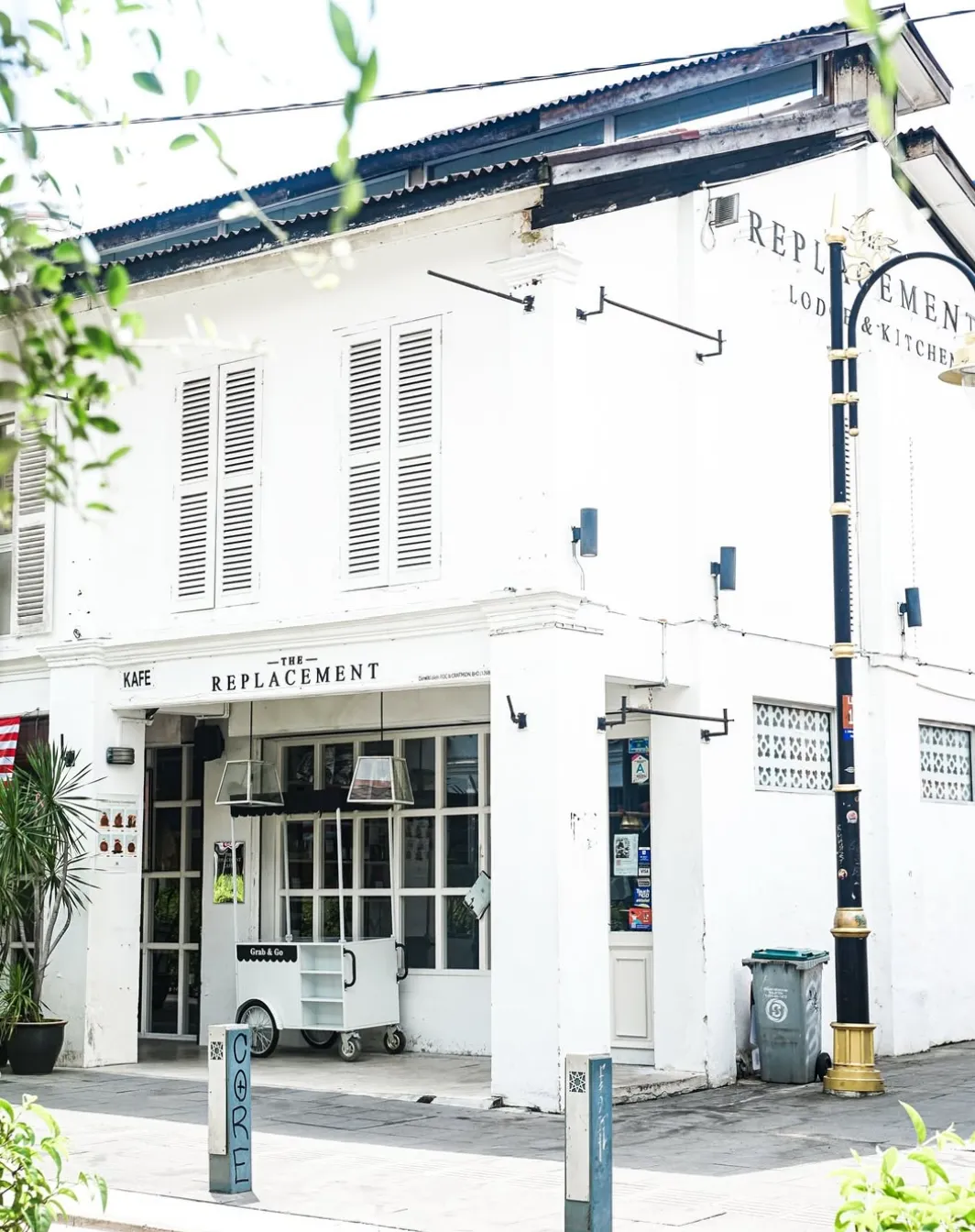 The Replacement Lodge & Kitchen Halal Cafes Johor Bahru