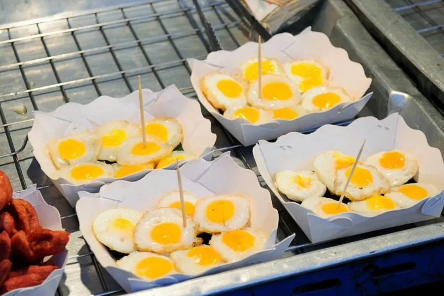 Must-Try Muslim-Friendly Street Food In Bangkok