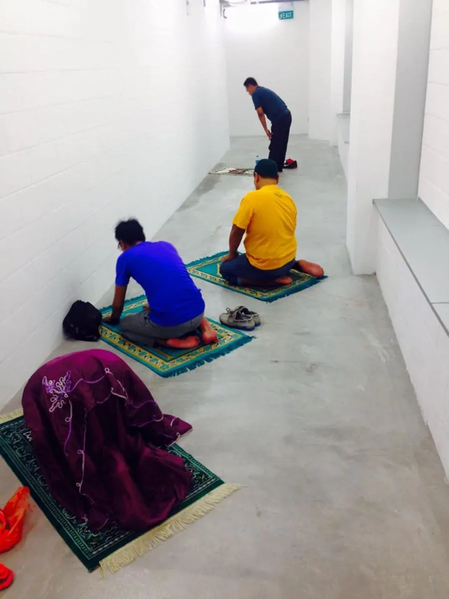 31 Prayer Spaces And Mosques Near Top Tourist Attractions