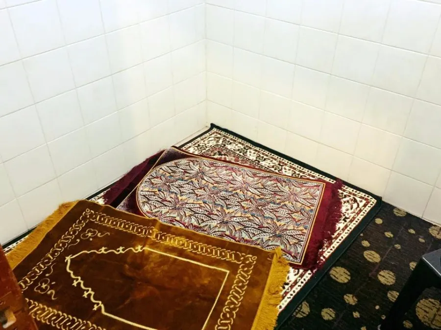 31 Prayer Spaces And Mosques Near Top Tourist Attractions