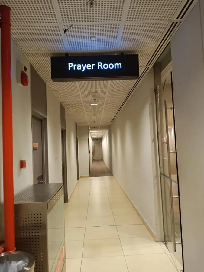 31 Prayer Spaces And Mosques Near Top Tourist Attractions