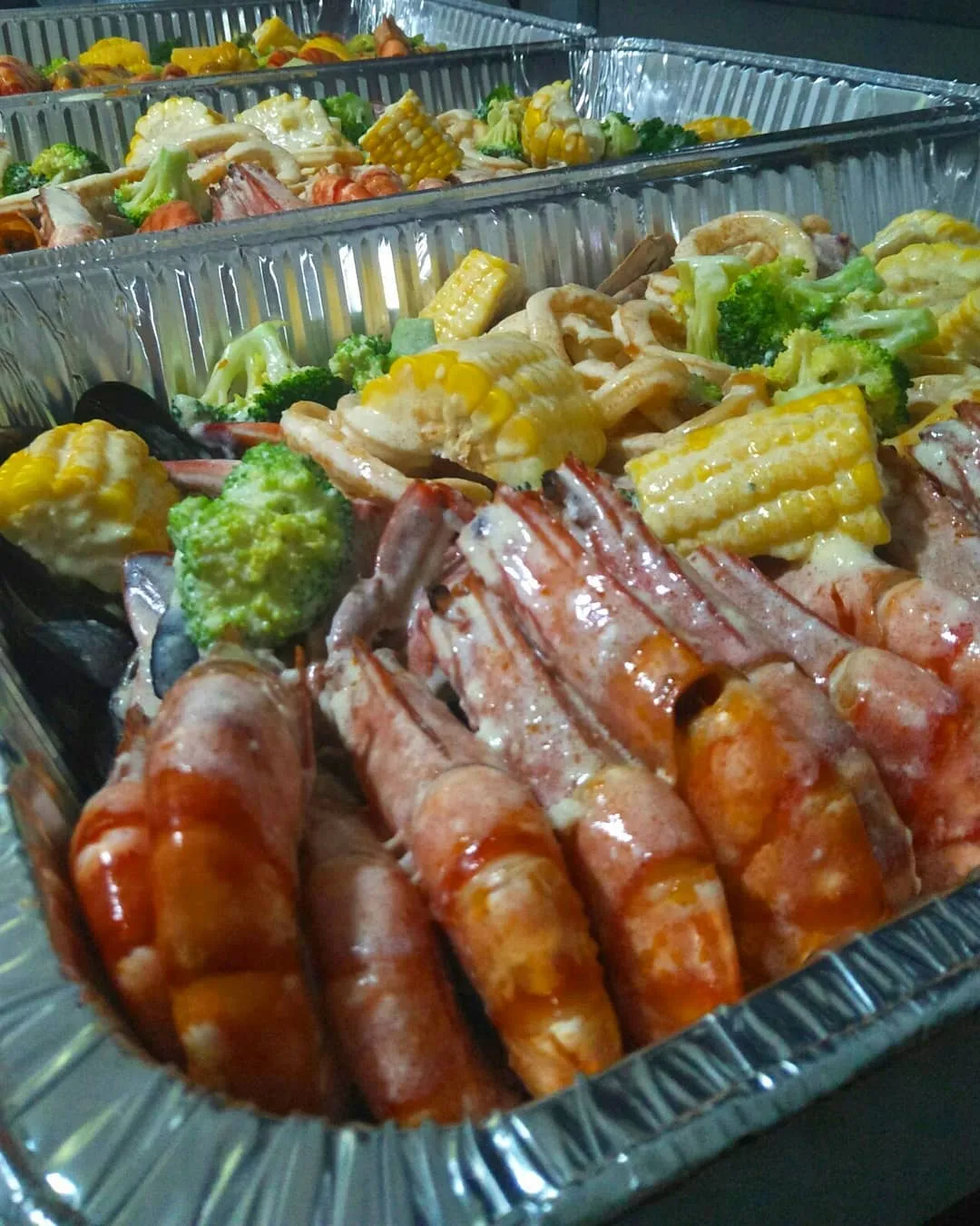 Halal Seafood Shellout Buckets In SG