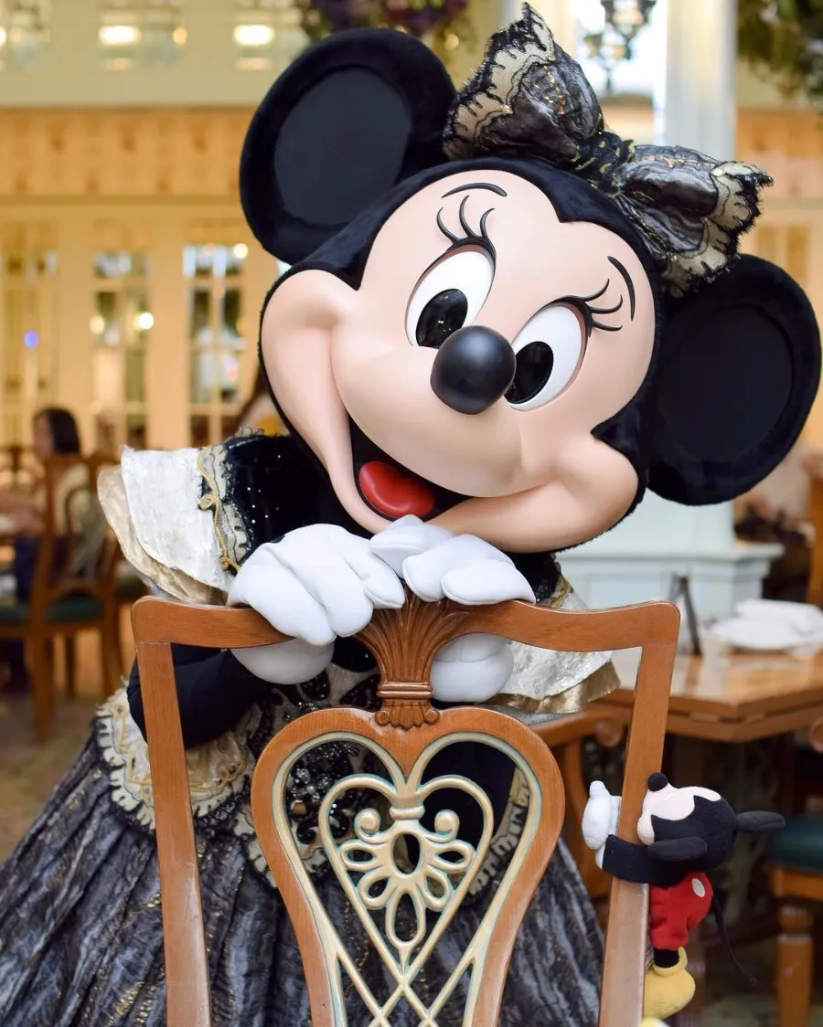 insider tips hong kong disneyland