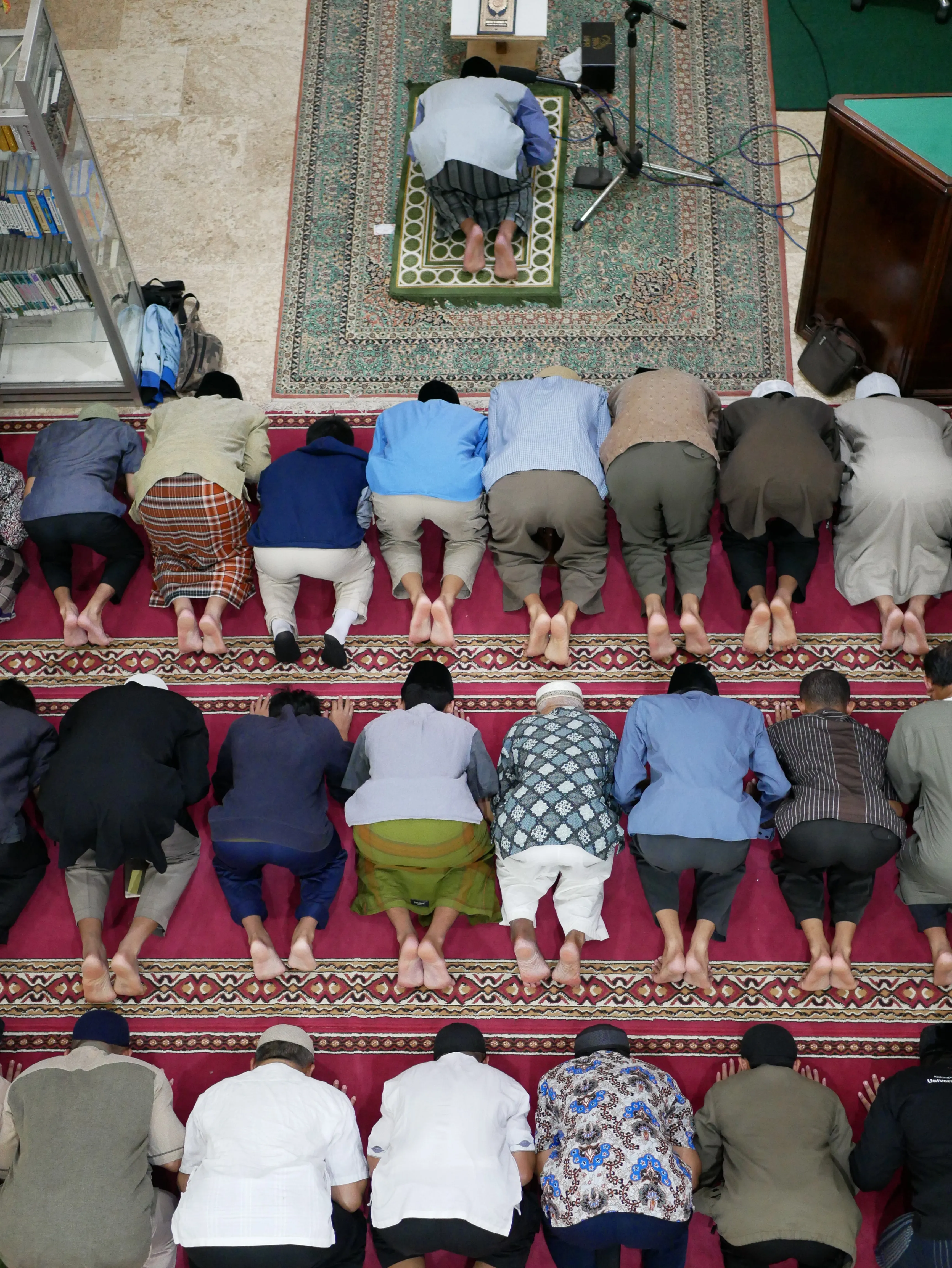 Things Non-Muslims Might Wonder About Hari Raya