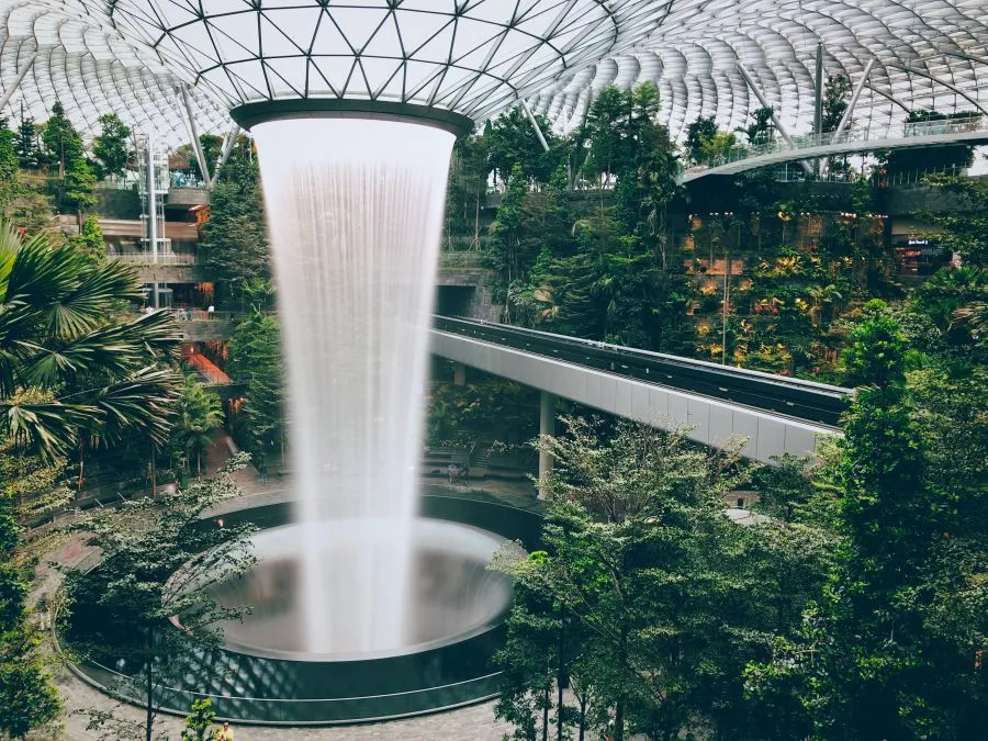 Makanan halal di bandara changi