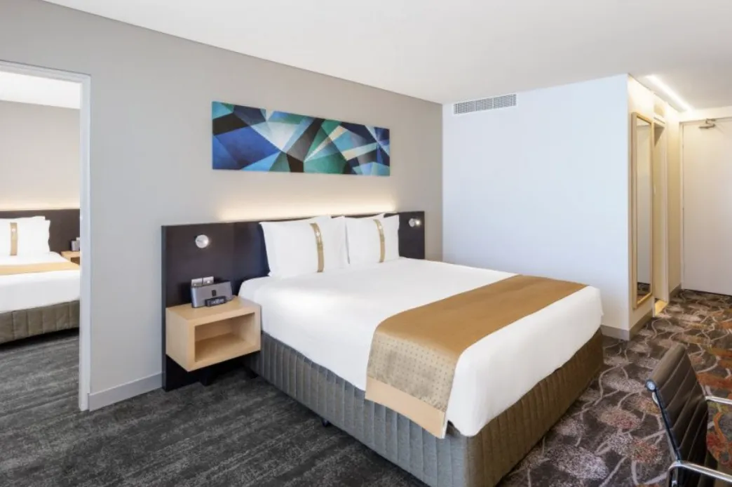 Holiday Inn Perth City Centre