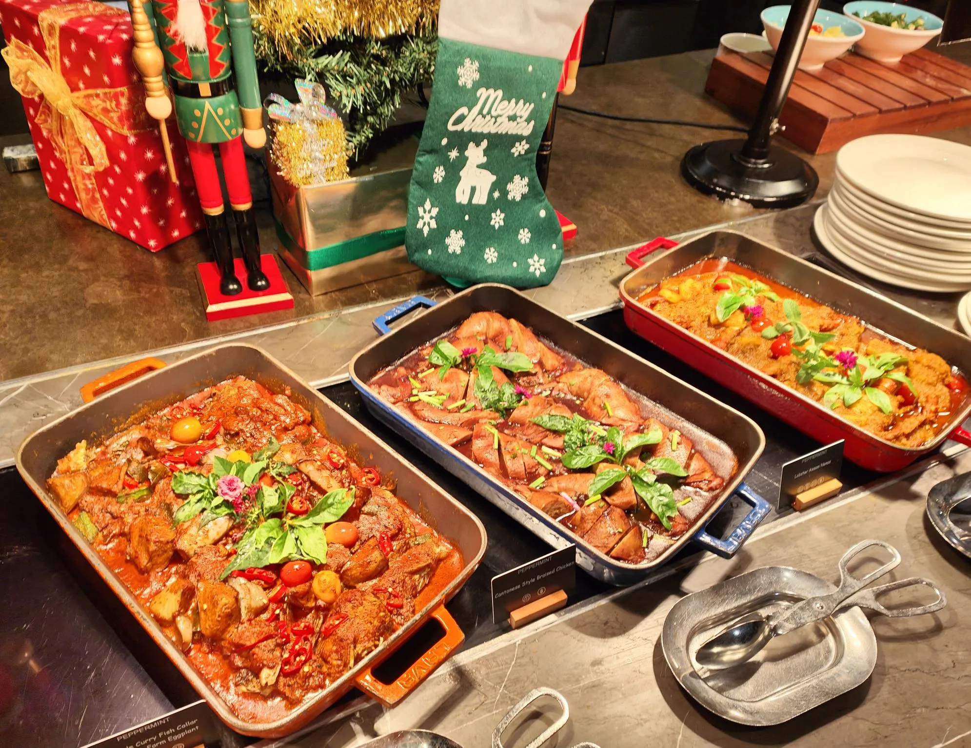 Peppermint's Holiday Feast Buffet: The Ultimate Christmas Celebration for Family and Friends