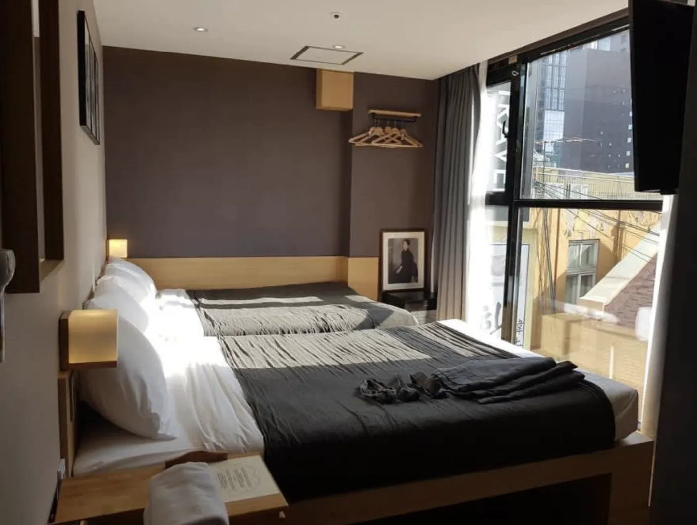Japan VS Korea: Which Destination Is Better For Budget Travellers?