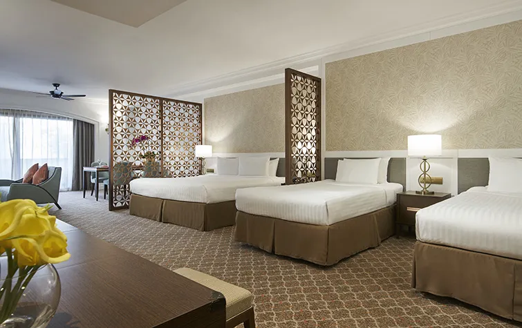 Orchard Rendezvous 3 single beds bedroom