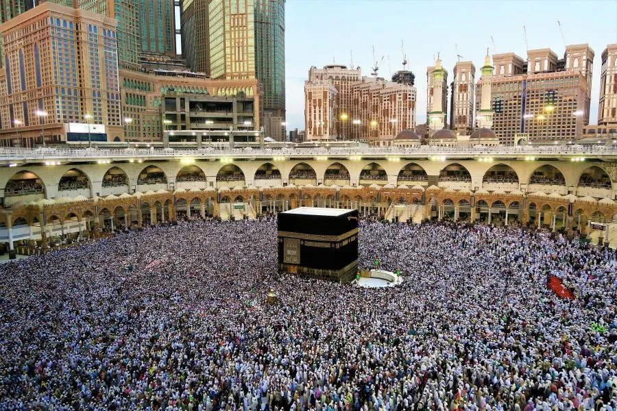 Umrah For First-Timers: 12 Useful Tips And What To Expect
