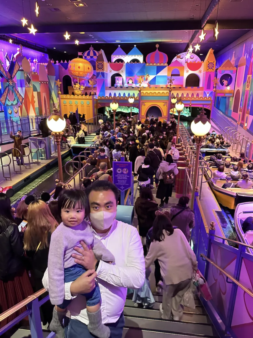 Tokyo Disneyland vs DisneySea