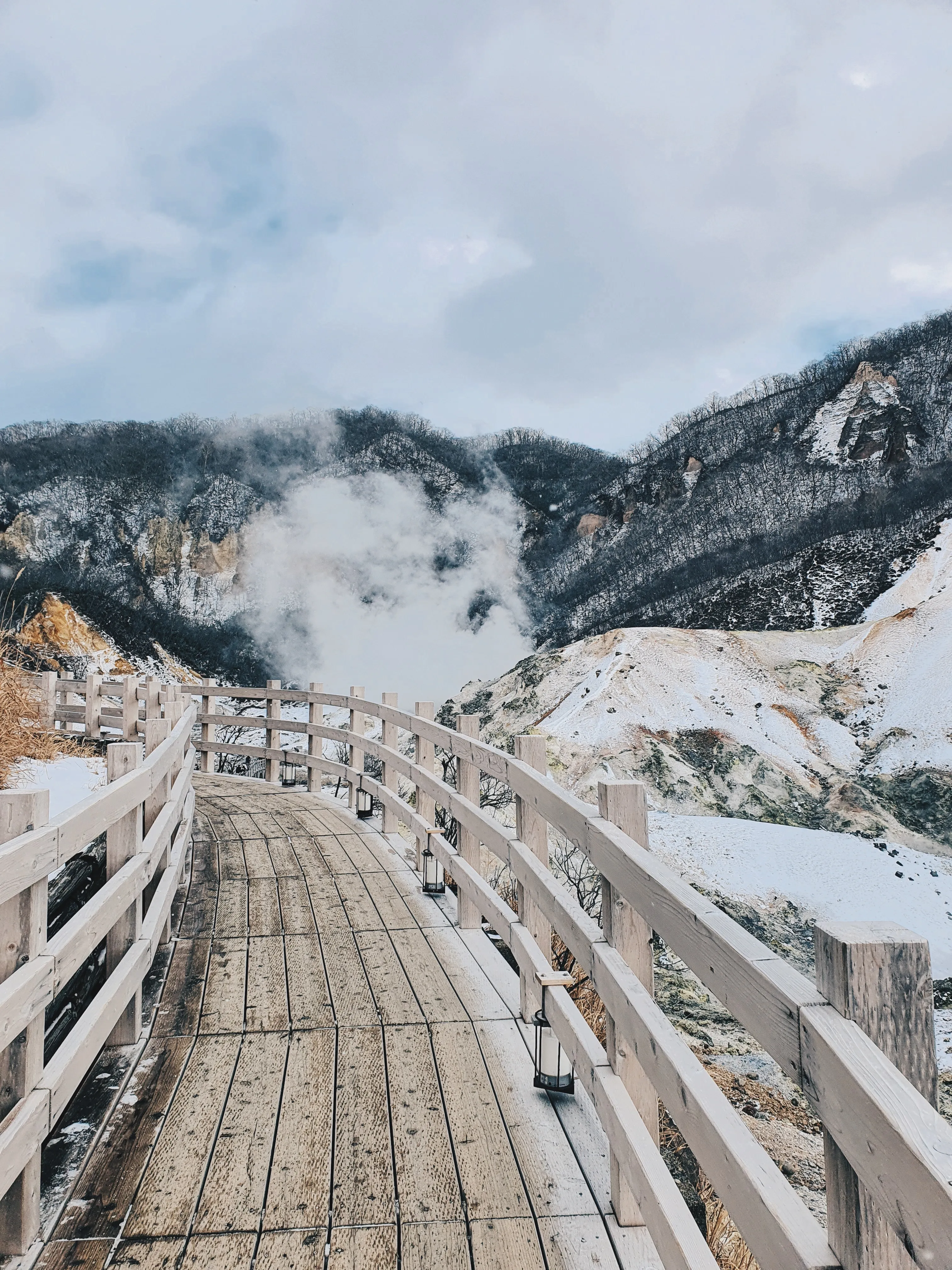 Jigokudani pathway