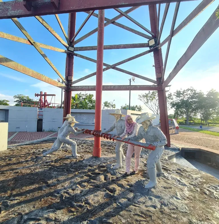 The Grand Old Lady (Malaysia’s 1st Oil Well)