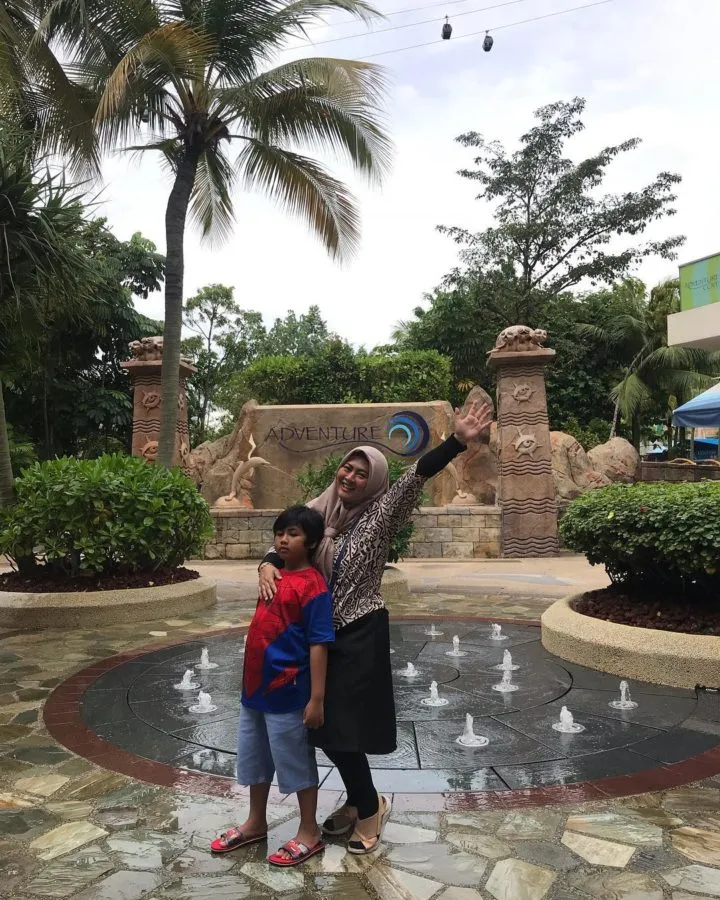 Adventure Cove Waterpark