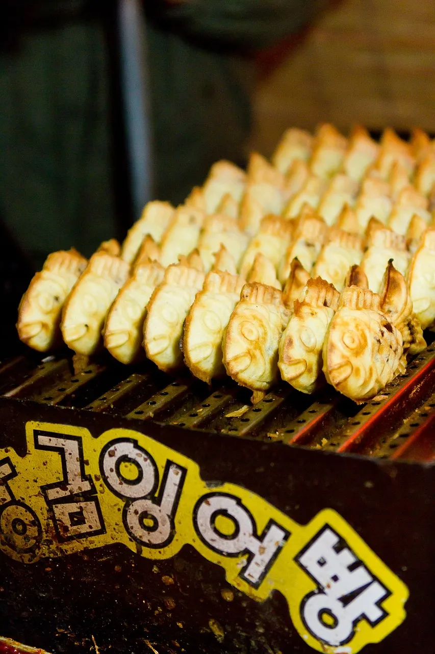 Bungeoppang (carp-shaped bread) halal street food korea