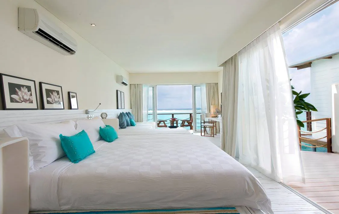 Holiday Inn Resort Kandooma Maldives
