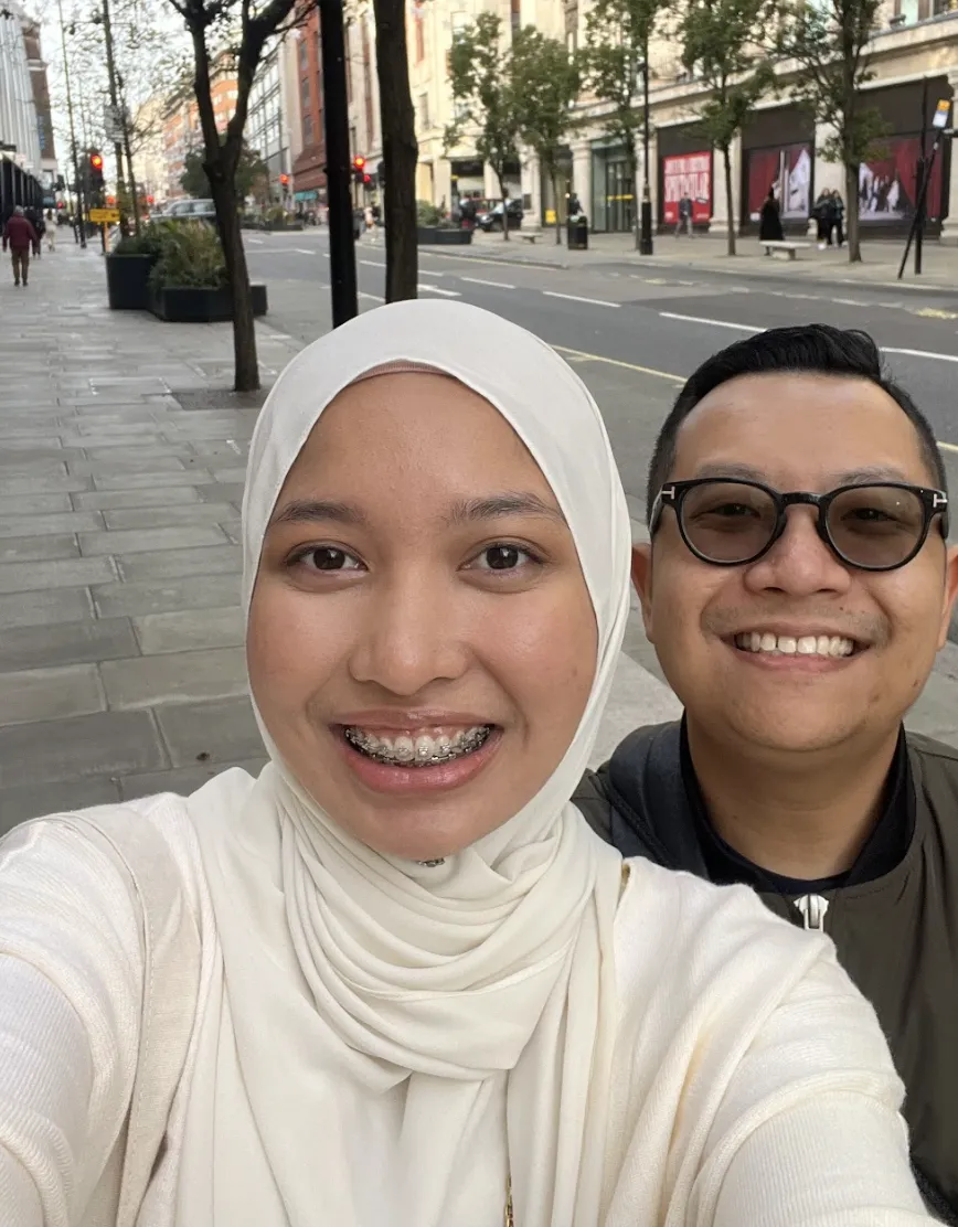 Man and woman at oxford street