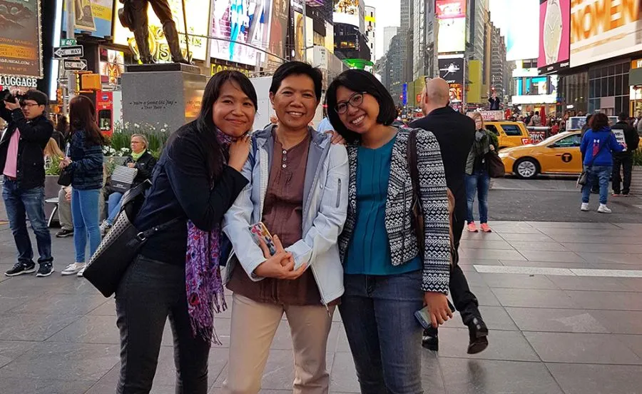 travelling with mother