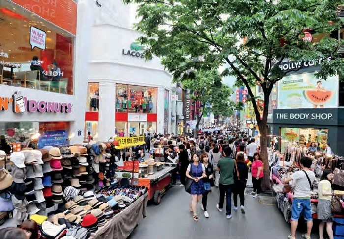 Attractions To Visit When You're In Seoul, Korea