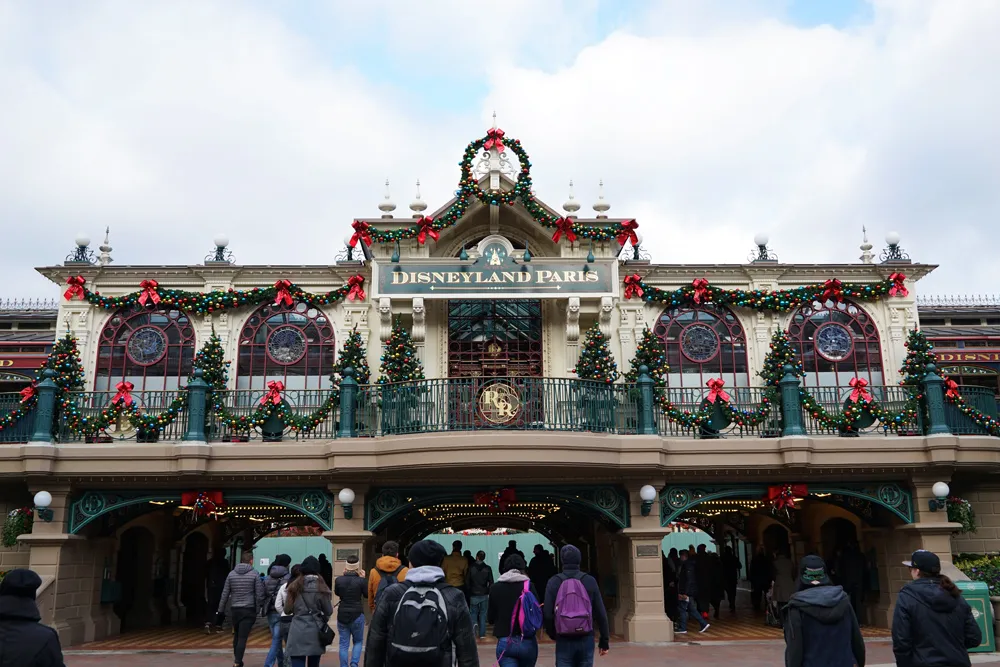Panduan Berguna Untuk Petualangan Impianmu di Disneyland Paris