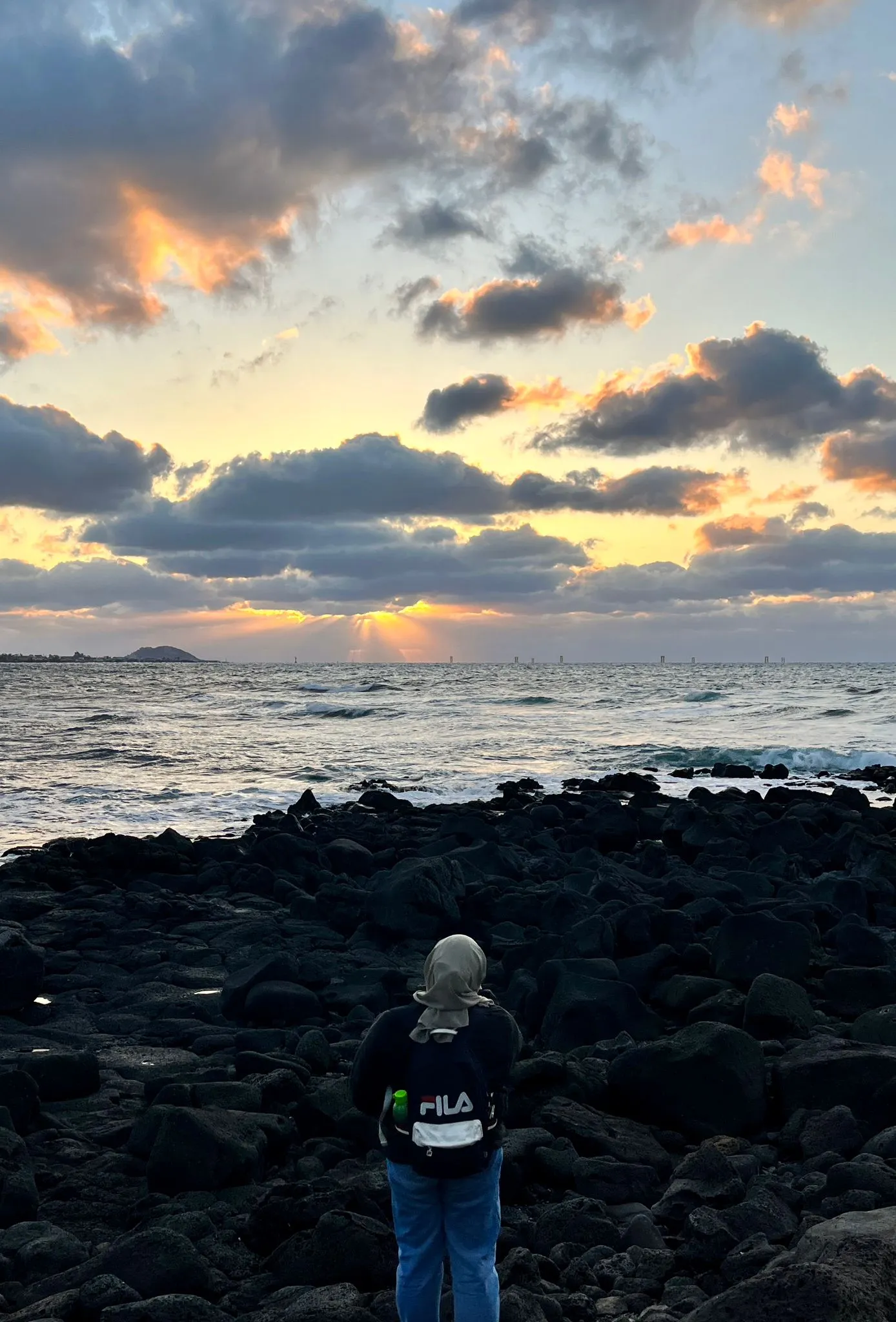 5 Tips For Muslim Students Who Want To Travel Overseas (From A Student Who Visited 7 Cities In 1 Year)